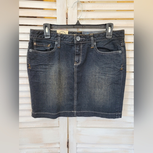 Converse One Star Distressed Denim Skirt Size 10 - Picture 1 of 11